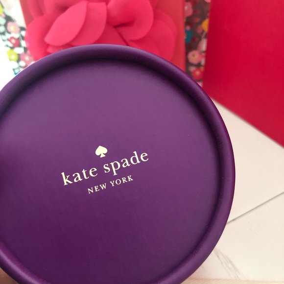 Kate Spade Pin - Picture 3 of 5